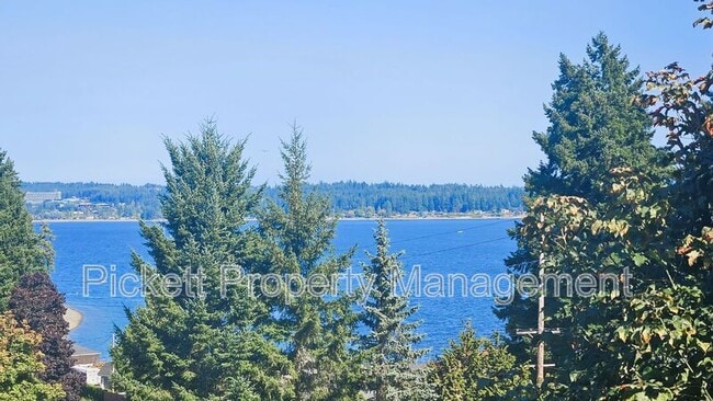 Building Photo - 6145 Cameron Ln NW