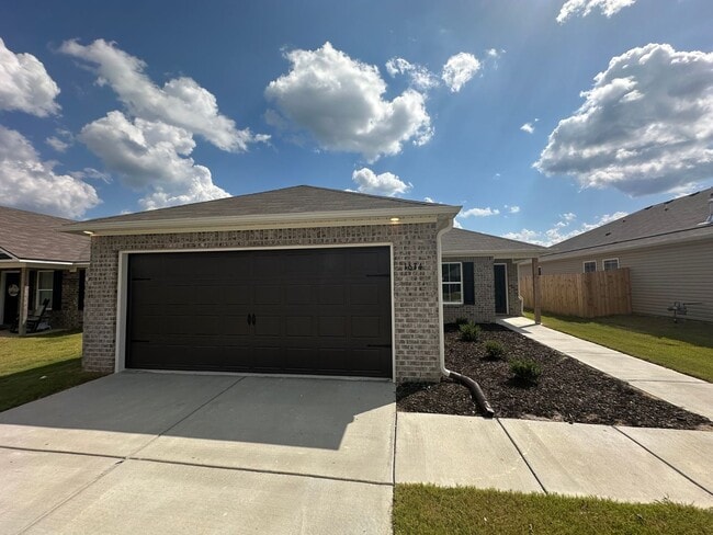 Photo - Pre-Leasing Now! Beautiful 4-Bedroom, 2-Bath Home in Cullman | Available August 15
