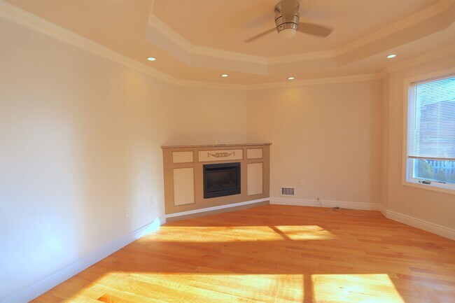 Photo - 106 Poplar St Unit 1