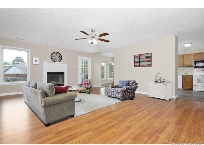 Photo - 7132 Kearny Ave