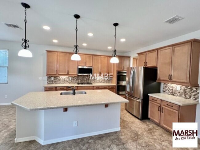 Photo - Beautiful 4 bedroom home with so many upgrades in San Tan Valley/Queen Creek area!