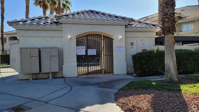 Building Photo - Affordable One of a Kind Furnished 2 Bed 2... Rental