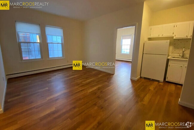 Building Photo - 6 S Huntington Ave Unit South Huntington Ave Rental