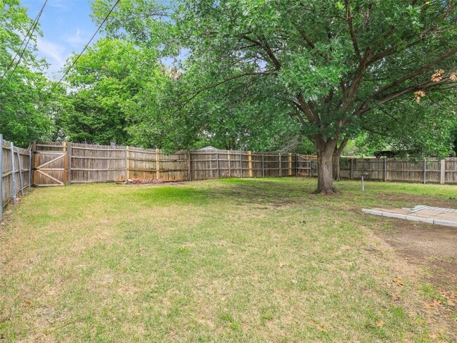 Photo - 14025 Janwood Ln