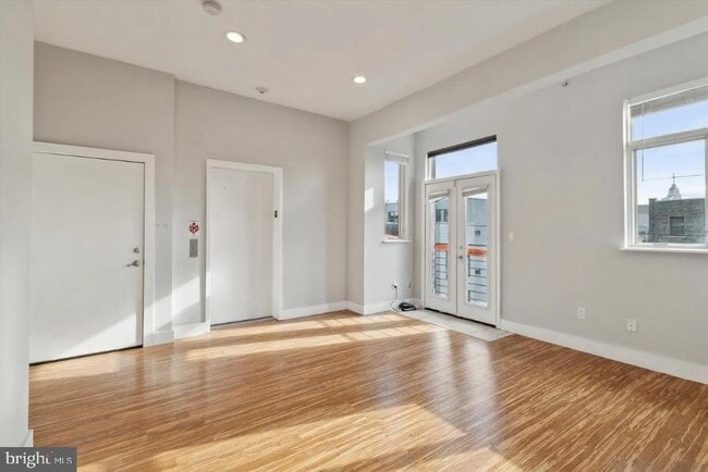 Building Photo - 808 N 4th St Unit 3