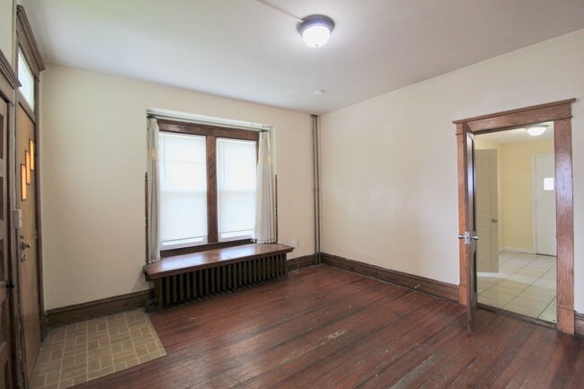 Photo - 609 Collicello St
