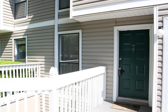 Photo - Just outside the perimeter at 75 and 285!