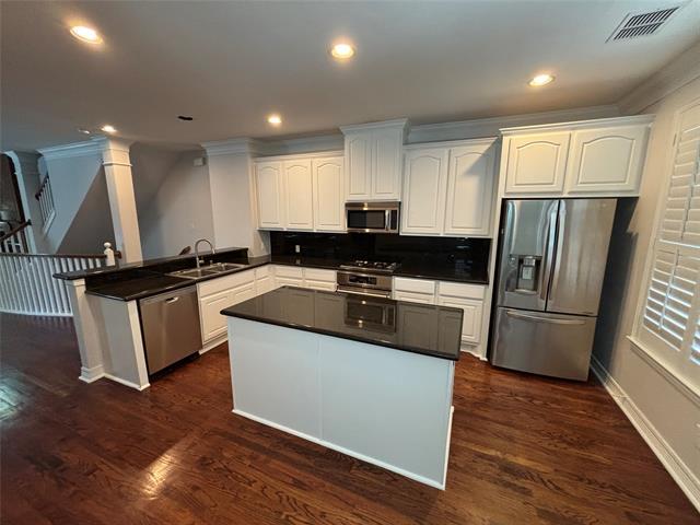 Photo - 2818 State St