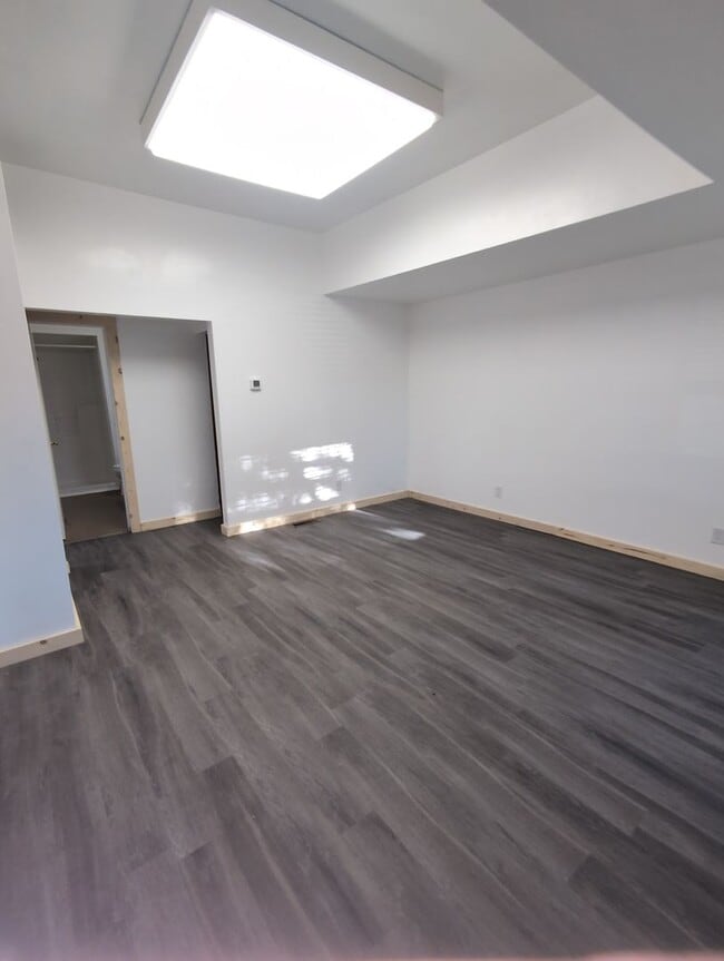 Building Photo - Single family home