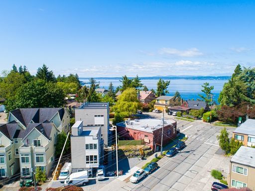 Photo - Luxury Sunset Hill Townhome w/ Water View! Available Now!