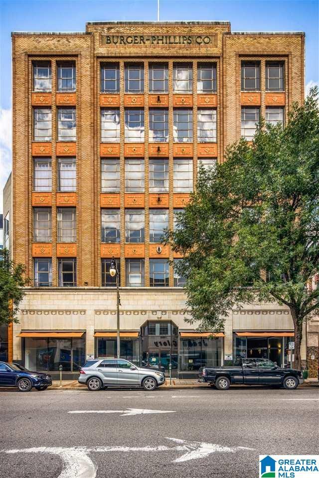 Building Photo - 1914 3rd Ave N Unit 203