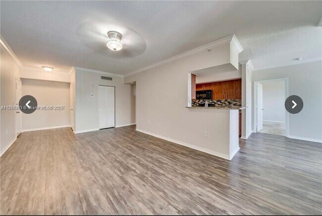 Photo - 11630 SW 2nd St Unit 307