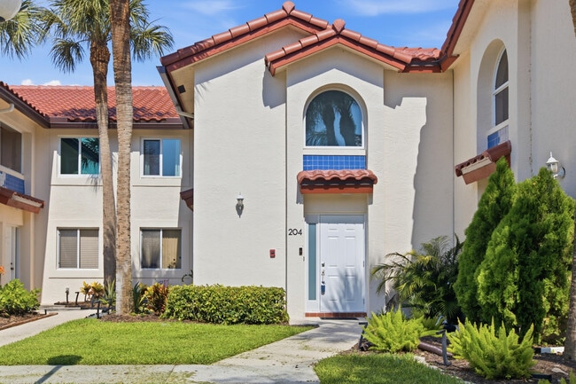 Building Photo - 460 NW 67th St Unit L204