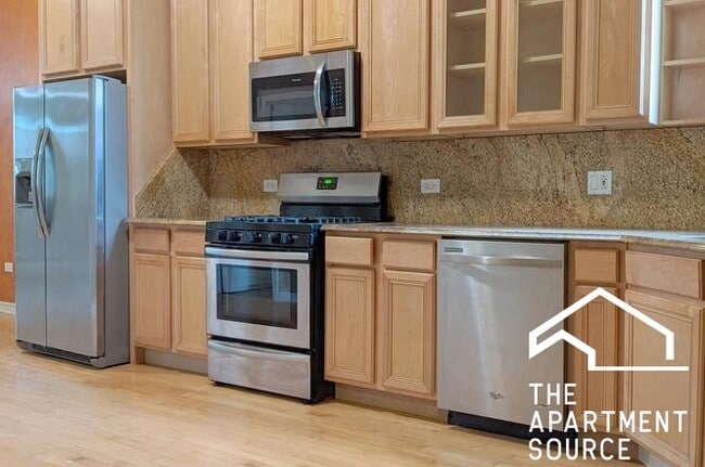Building Photo - 3053 W Washington Blvd Rental