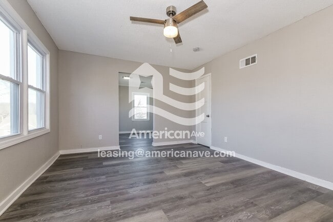 Photo - 7901 Brooklyn Ave