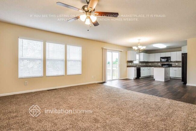 Photo - 12 Woodcreek Ln