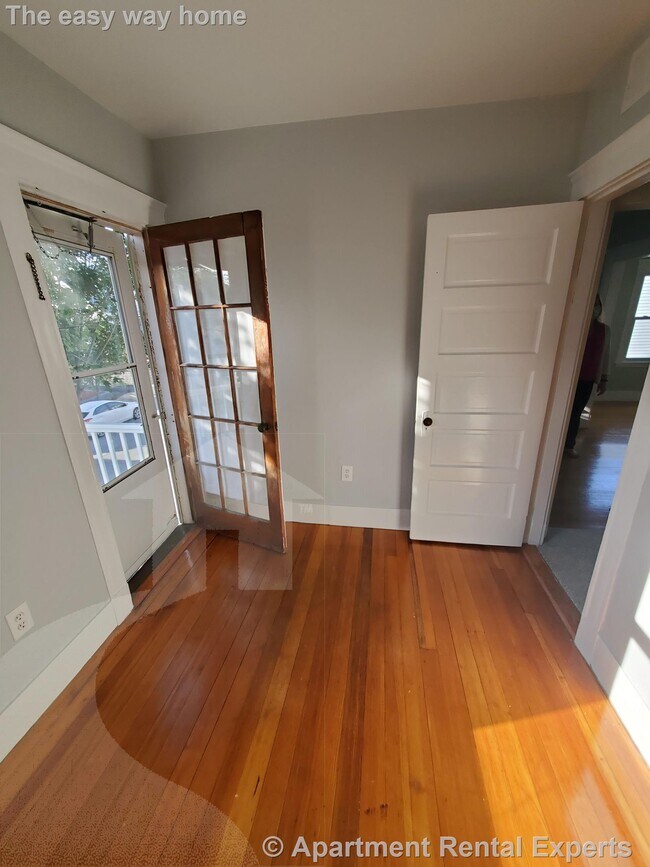 Photo - 23 Burget Ave