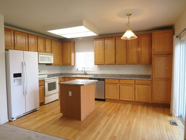 Photo - 6463 Jules Dr