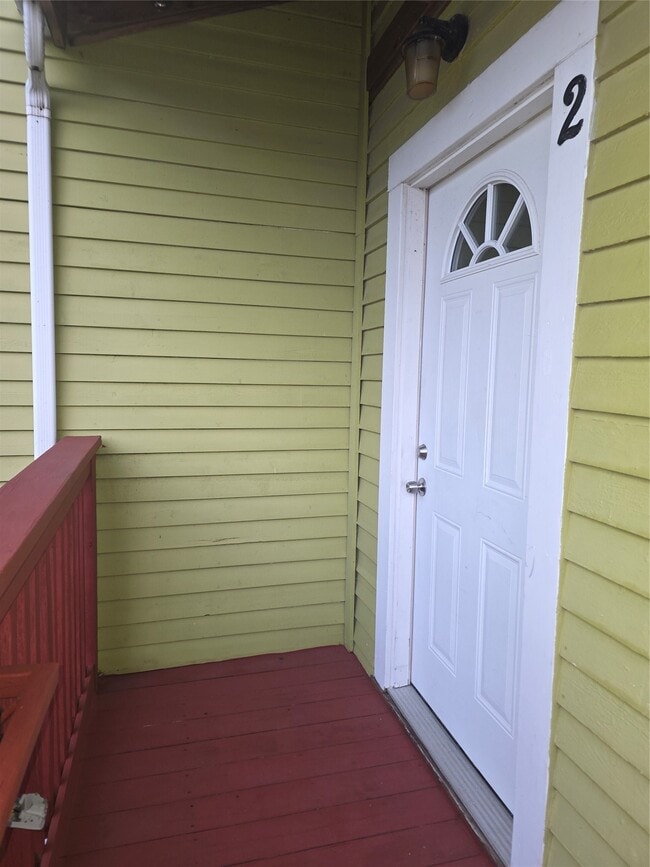 Photo - 1614 Market St