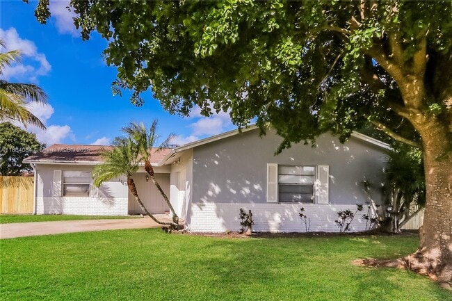 Photo - 1105 Sonata Way House