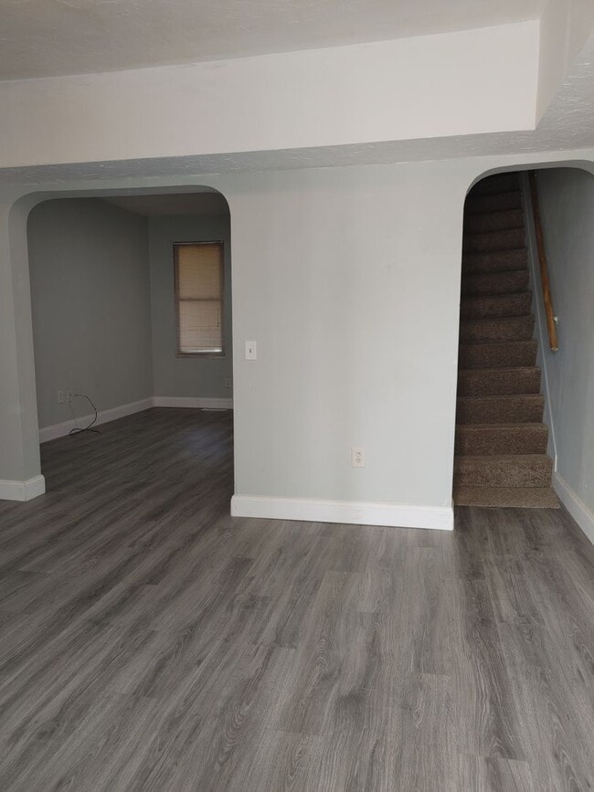 Photo - 34 N Franklin St