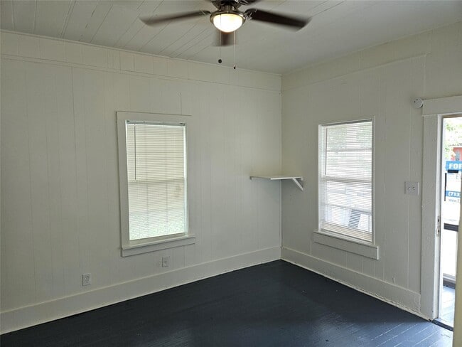 Photo - 2118 Elysian St