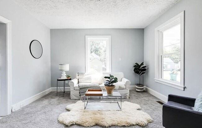 Photo - 1901-1915 Whitcomb