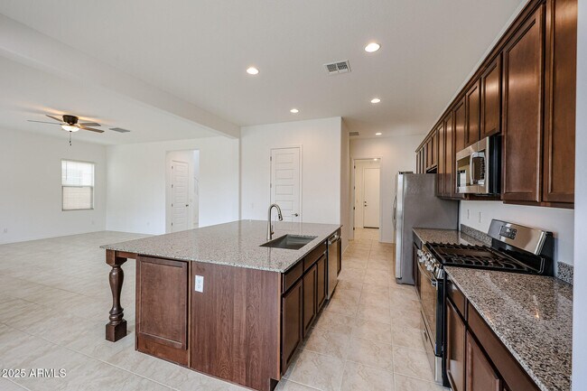 Photo - 7679 Nosean Rd
