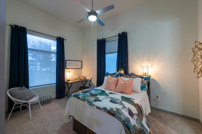 Photo - Ion College Station