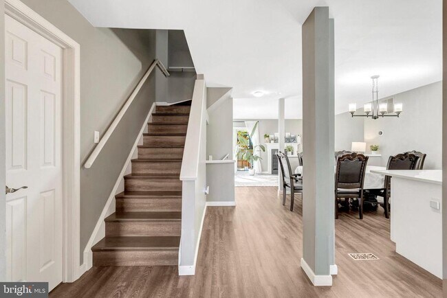 Photo - 5617 Gosling Dr