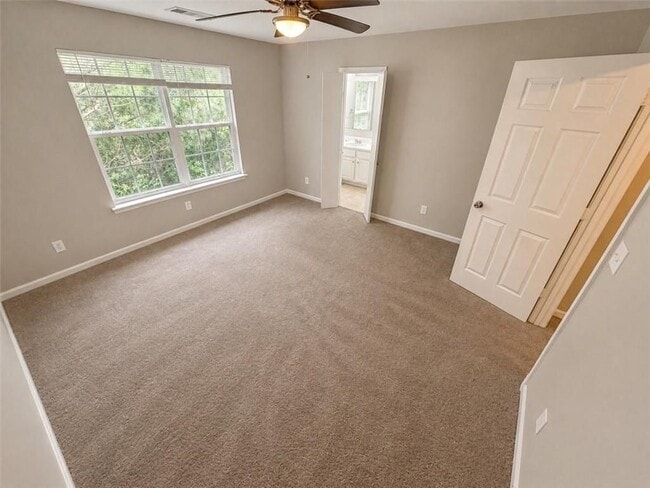 Photo - 6764 Blackstone Pl