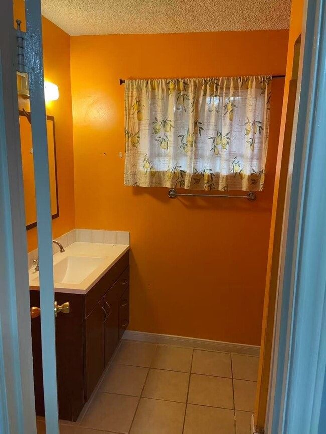 Photo - 8911 Mobud Dr