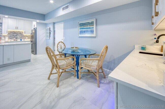 3230 S Ocean Blvd Unit E609