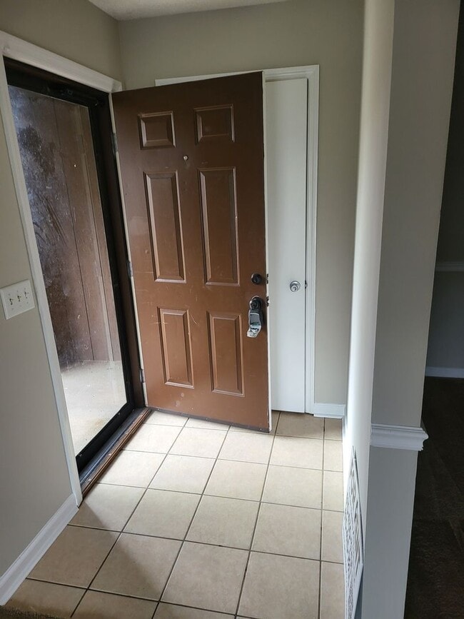 Photo - Nice two bedroom condo on one level in Hermitage