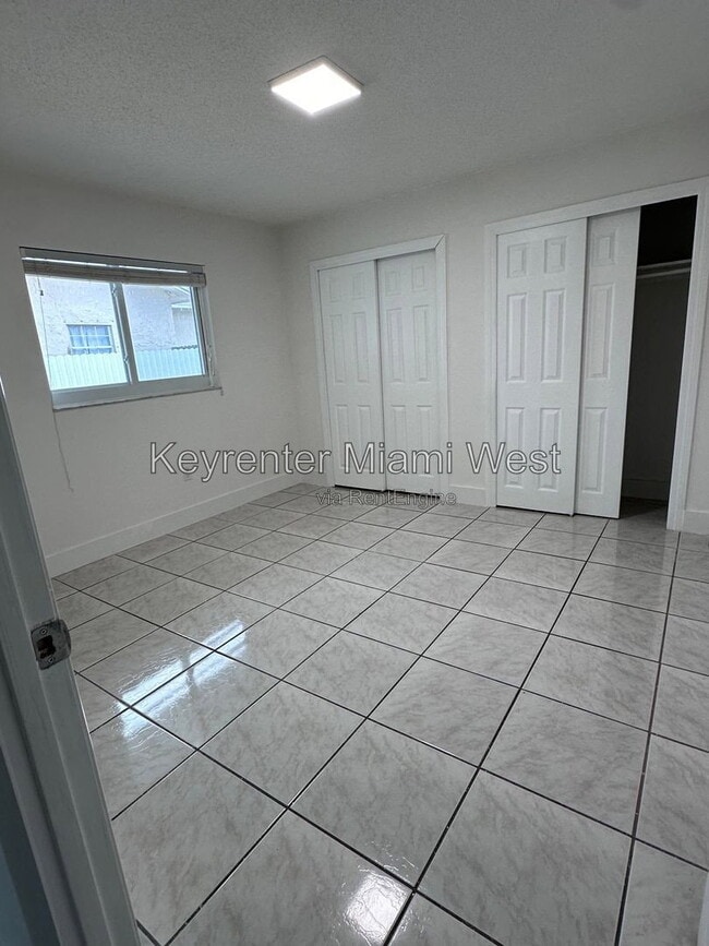 Photo - 1864 NW 27th St Unit 1