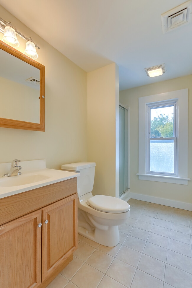 Photo - 18 Peck St Unit 18 Peck St. - 2nd Floor