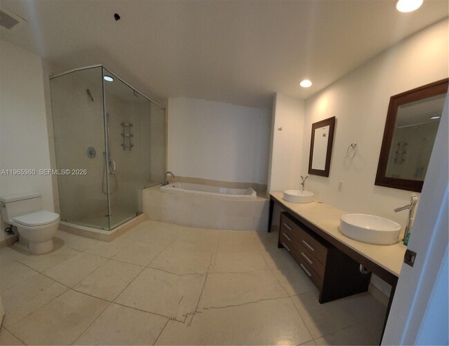 Photo - 475 Brickell Ave Unit 3709