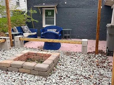 Photo - 1604 W 11th St