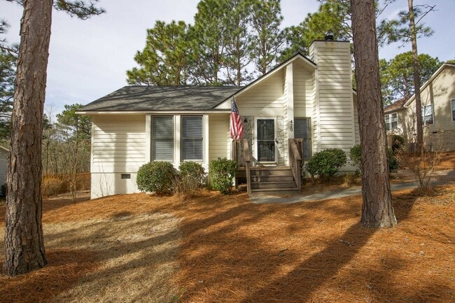Photo - Charming 3 Bedroom Home in Pinehurst with 2 Full Bathrooms and 1120 Sq Ft!