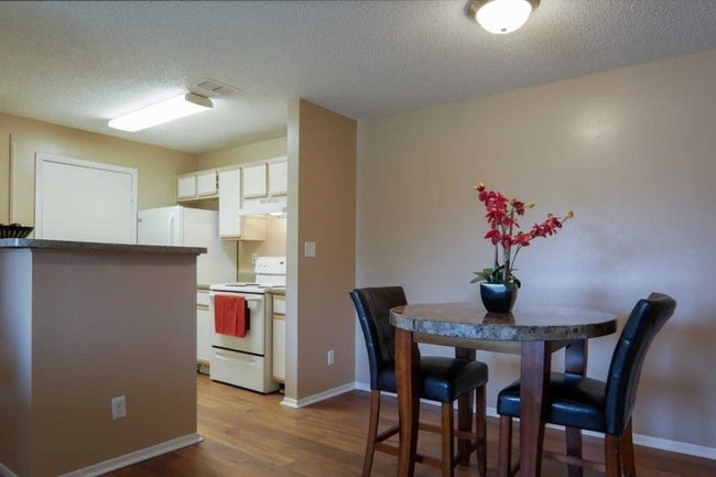 Photo - Providence Pointe