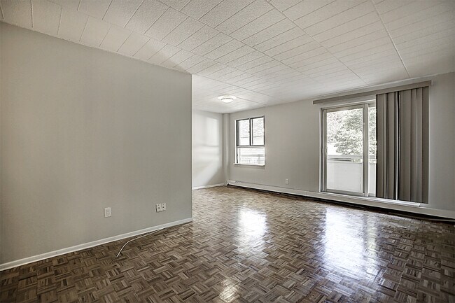 Photo - 263 Millard Street