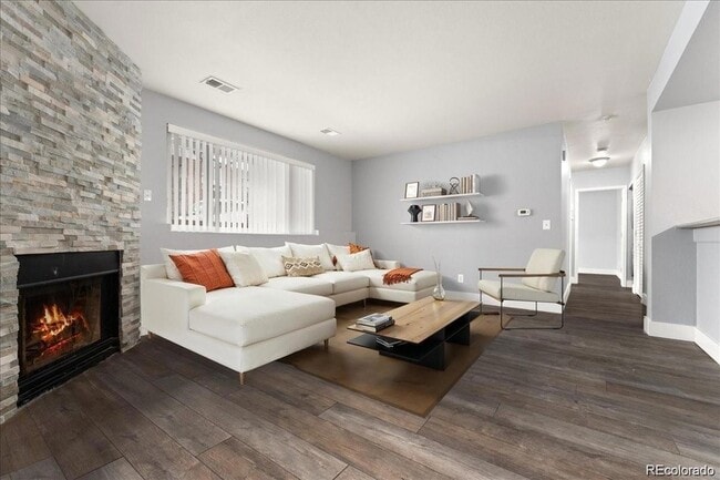 Photo - 6350 Oak St Unit 103