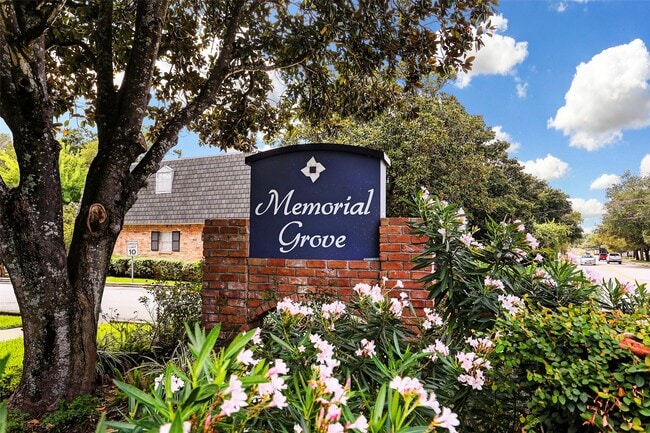 Photo - 9031 Gaylord Dr Unit 136