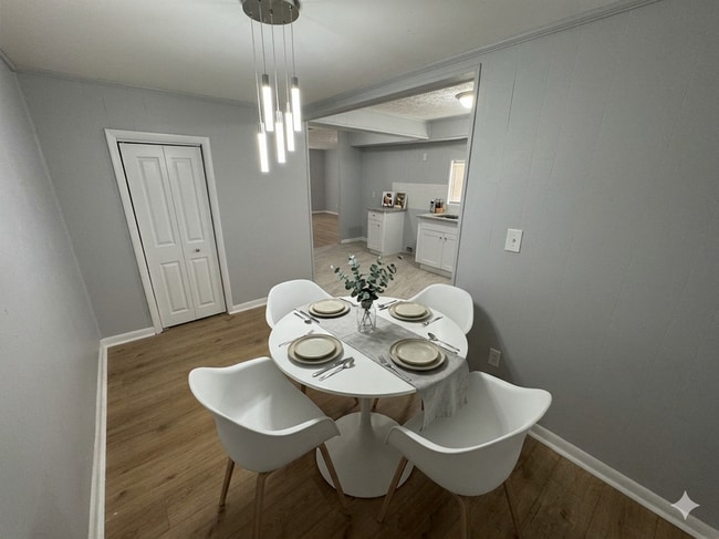 Photo - 3828 Rosetree Dr