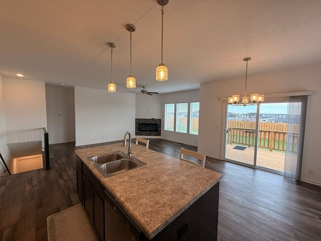 Photo - Stunning Modern Ranch for Rent near Lake F...