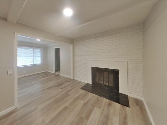 Photo - 5406 Utah Ave N