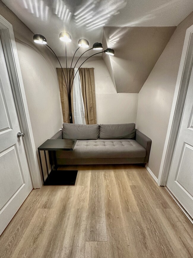 Photo - 614 Jamesville Ave