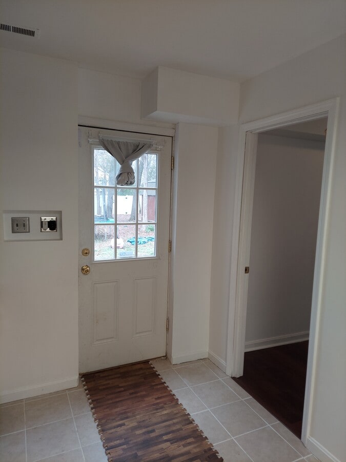 Entrance - 13297 Packard Dr Unit Basement