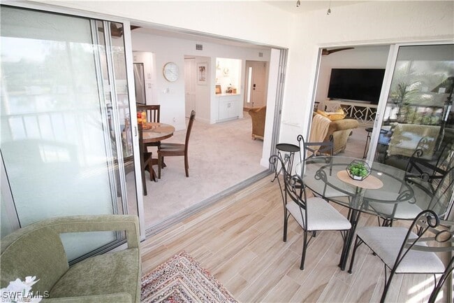 Photo - 97 Georgetown Blvd Unit 97