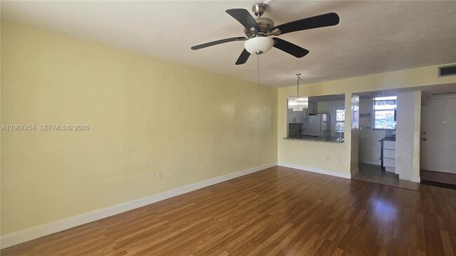 Photo - 3000 Marcos Dr Unit P304